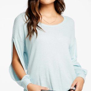 NWT Chaser Vintage Thermal Split Top - WHITE